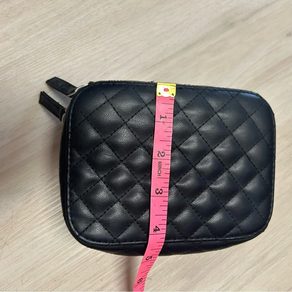 Trish McEvoy Makeup Planner Binder Black Quilted Zip Around